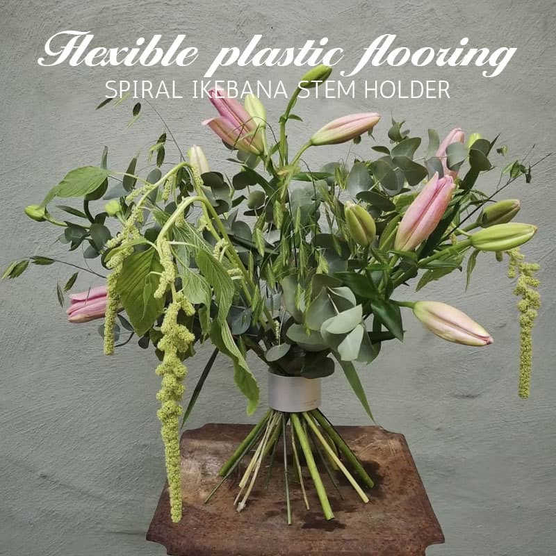 Clear Spiral Flower Arrangement Holders – 3 Pack