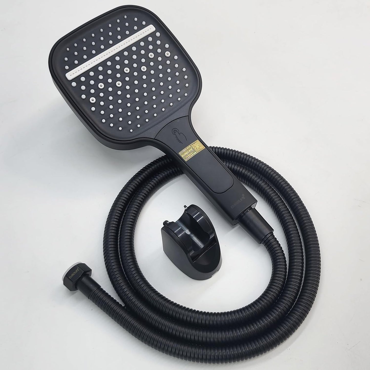 High Pressure Handheld Shower Head – 3 Spray Settings- Luxury Modern Chrome Look. Built-in Power Spray to Clean Corner. Tub and Pets. Stainless Steel Hose. ABS Adjustable Bracket. Black Color