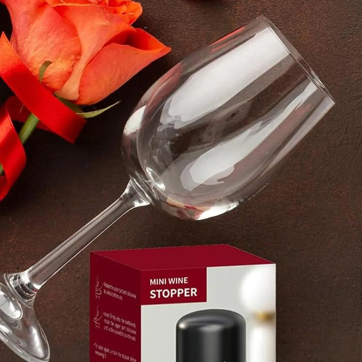 Vacuum Wine & Champagne Bottle Stopper – 2-Piece Set – product image 4